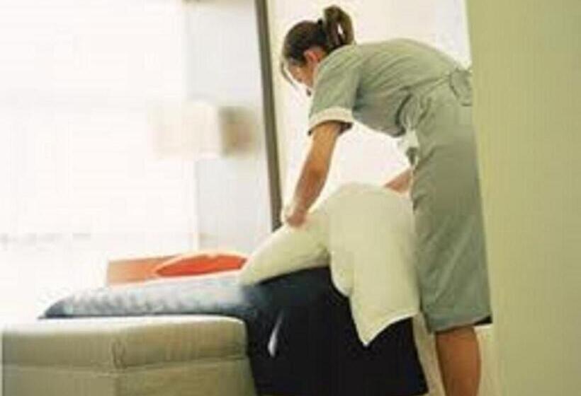 اتاق اکونومی یک تخته, Arno