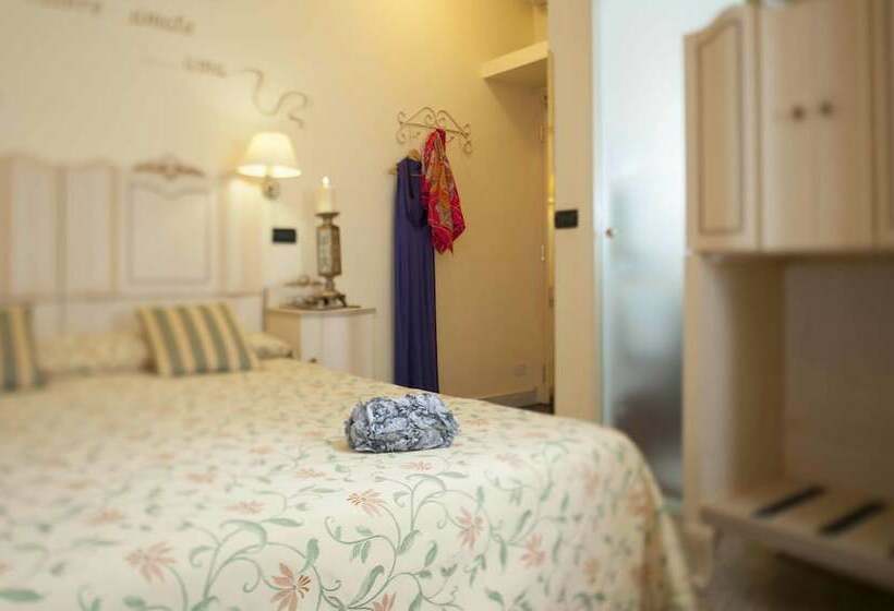 Номер Стандарт, Astigiana & Appartamenti