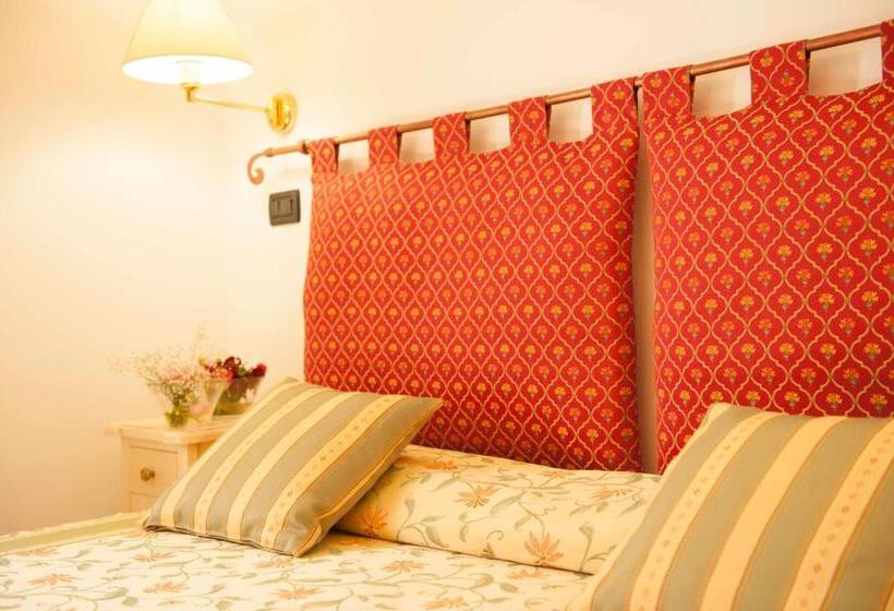 Номер Стандарт, Astigiana & Appartamenti