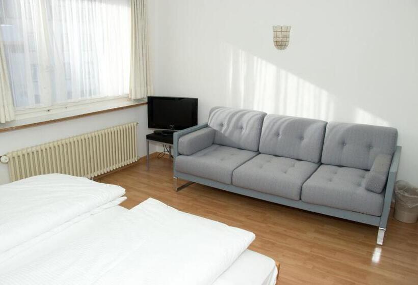 اتاق اکونومی, Chamanna Bed & Breakfast