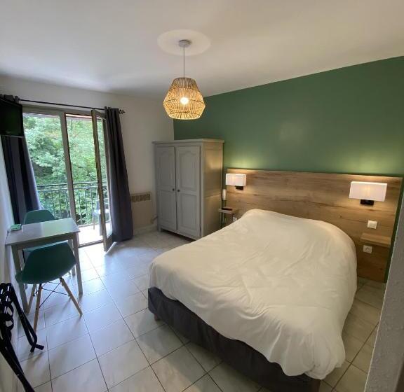 Номер Стандарт, Hôtel Restaurant De La Jonte