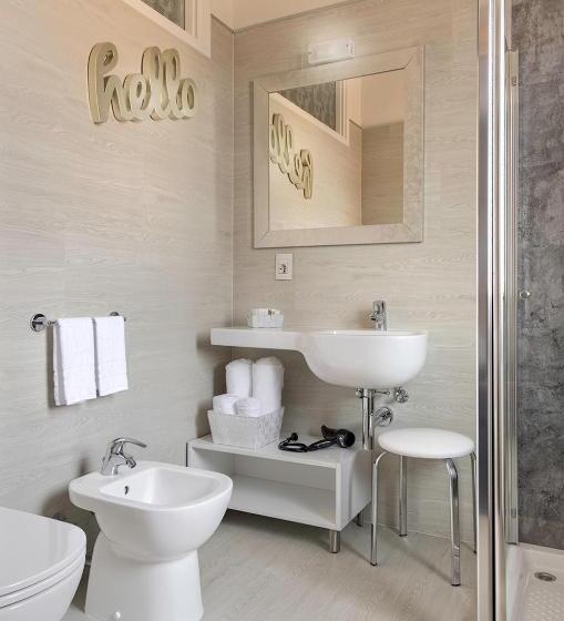 バルコニー付きスーペリアルーム, Erika