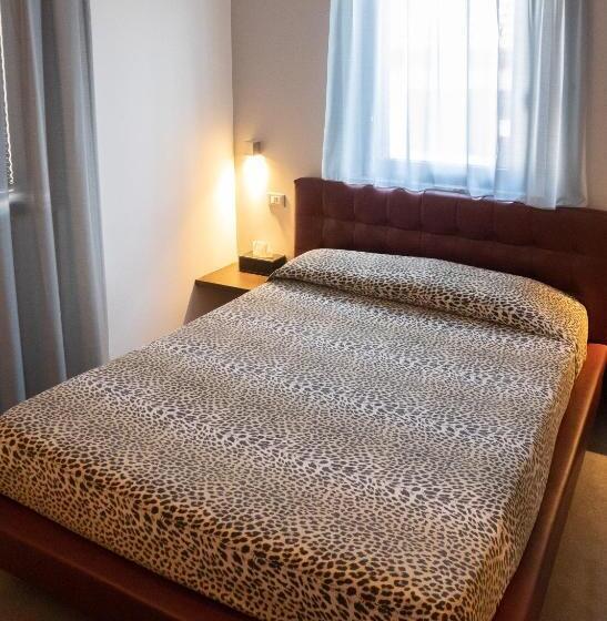 スタンダードルーム, Ex L