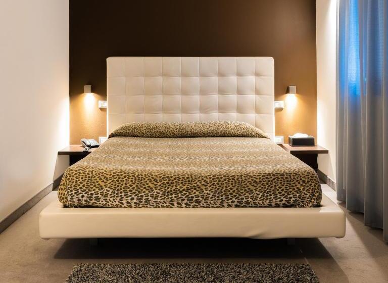 スタンダードルーム, Ex L