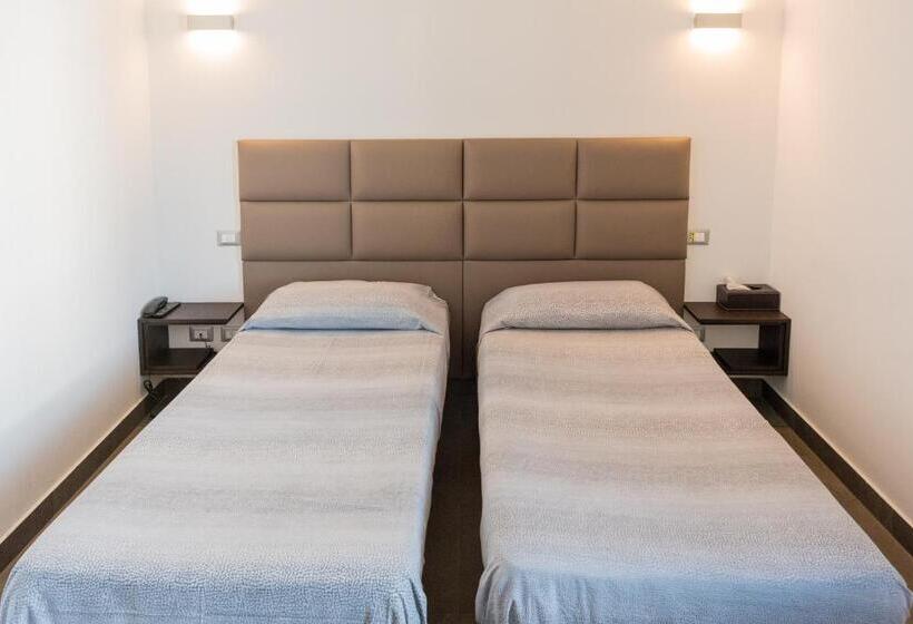 コンフォートトリプルルーム, Ex L