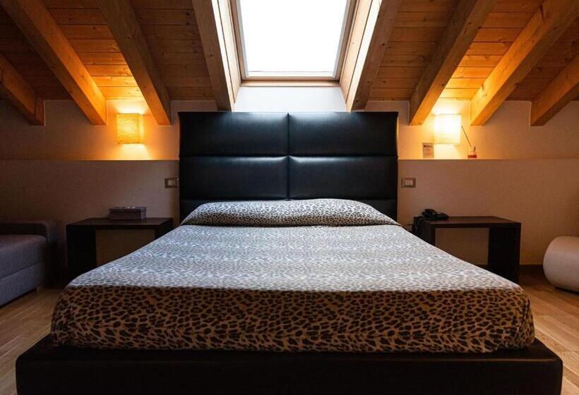 ジュニアスイート, Ex L