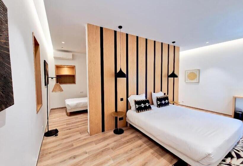 اتاق استاندارد سه نفره, Hôtel Le Mistral