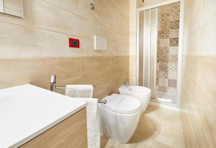 スタンダードルーム, Lilium Maris