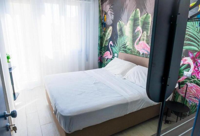 スタンダードルーム, Lilium Maris