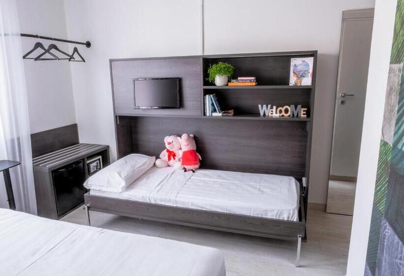 ベーシックトリプルルーム, Lilium Maris