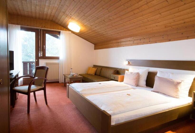 阁楼房, Pension Sankt Urban