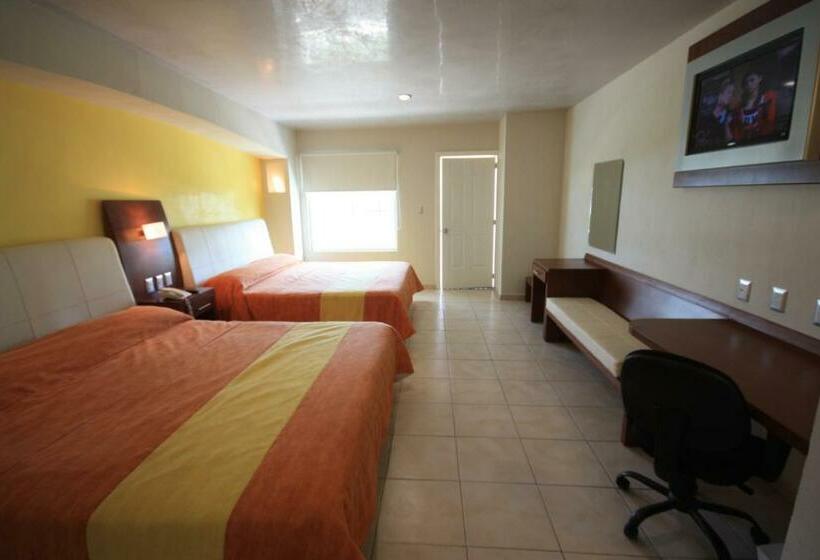 חדר סטנדרט לארבעה, Splash Inn