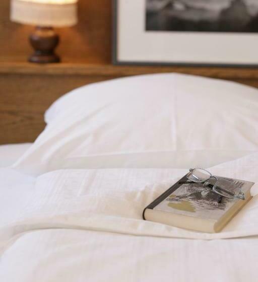 스탠다드 룸, Stauder