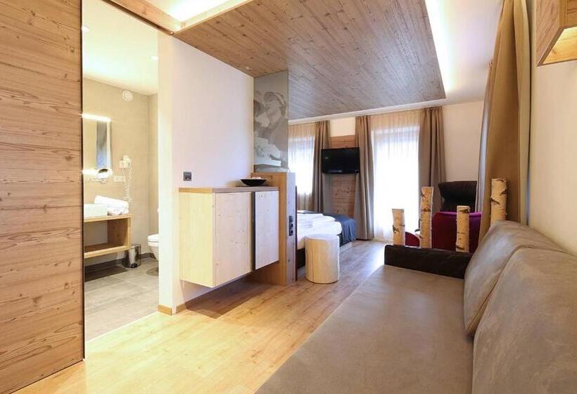 스탠다드 발코니 룸, Stauder