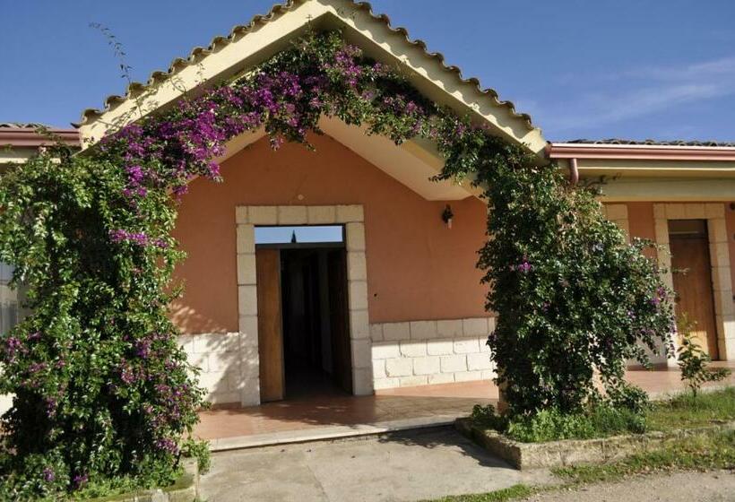 اتاق استاندارد, Tenuta Santa Lucia