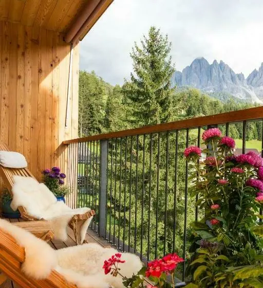 اتاق استاندارد با بالکن, Tyrol