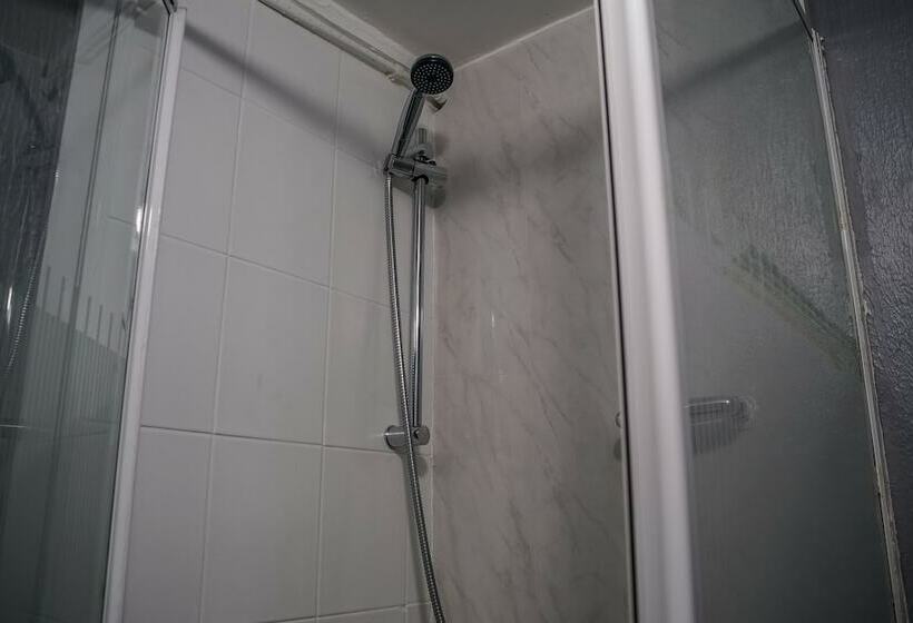 スタンダードトリプルルーム, Villa Rose