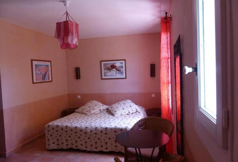 4인용 스탠다드 룸, La Ferme Du Petit Ségriès Bed And Breakfast