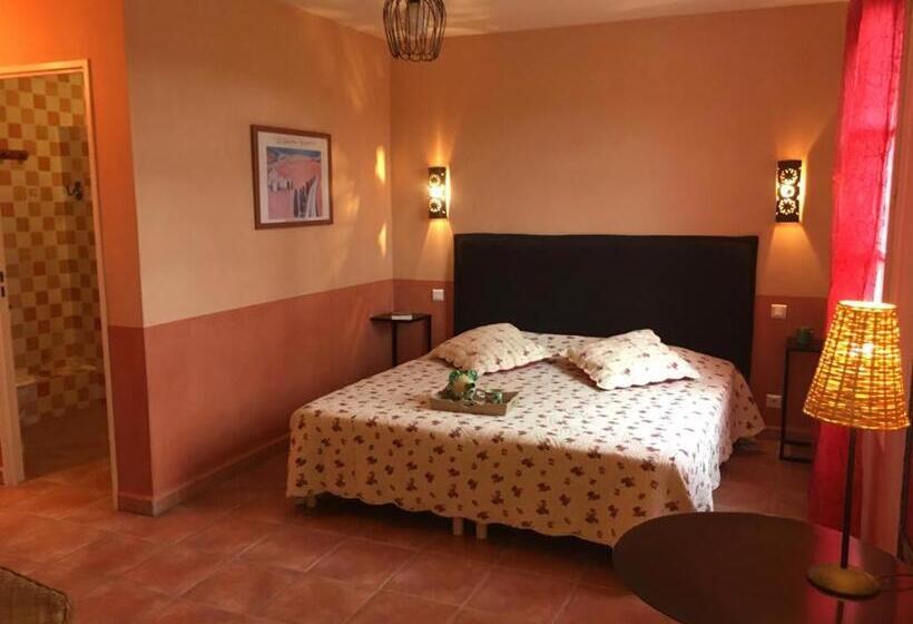 4인용 스탠다드 룸, La Ferme Du Petit Ségriès Bed And Breakfast