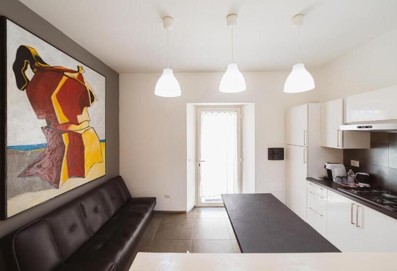 إستوديو قياسى, Villino Erminia   Seaside Art B&b