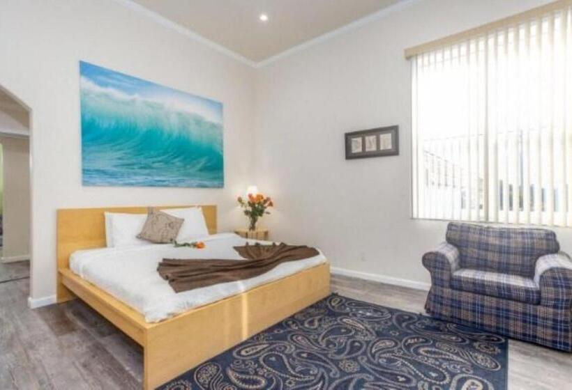 스위트 킹사이즈 침대, Ocean View Inn