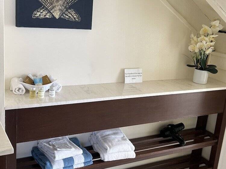 펜트하우스 룸, Ocean View Inn