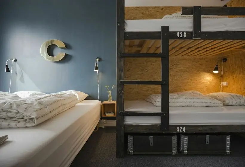 اتاق خانوادگی با سرویس بهداشتی مشترک, Danhostel Aarhus City