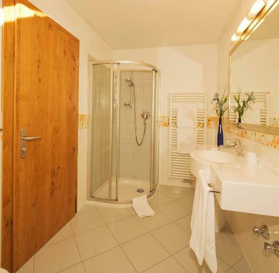 חדר קומפורט, Am Sonneck