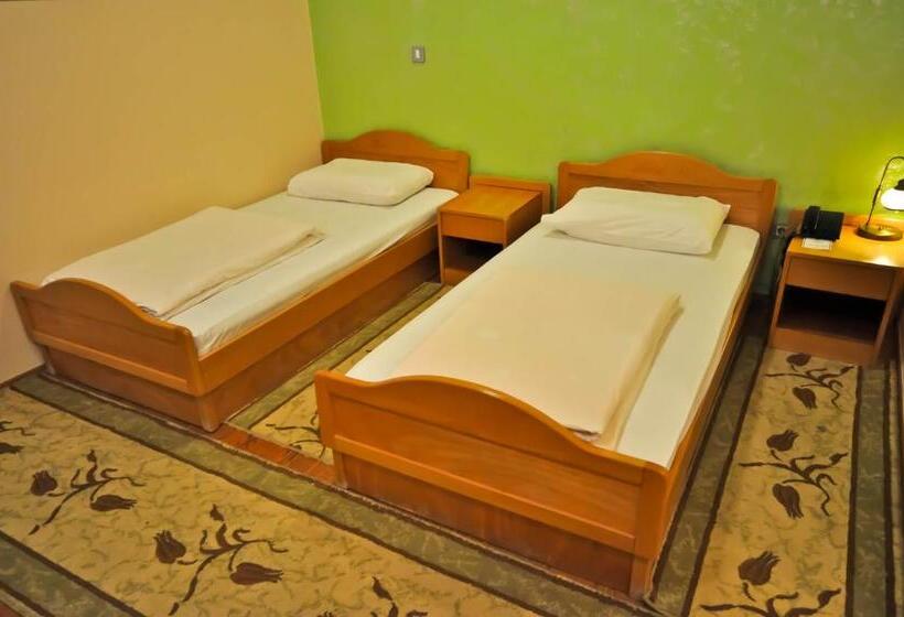 اتاق استاندارد, Bm