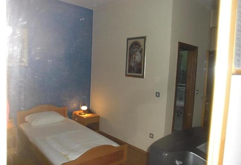 اتاق استاندارد یک نفره, Bm