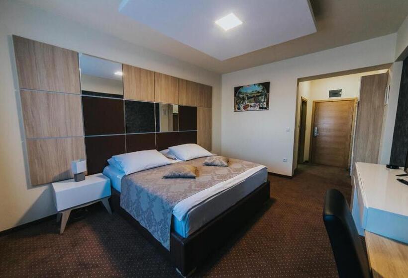 اتاق لوکس, Brcko Gas Prijedor