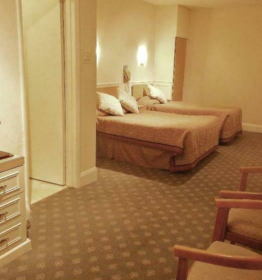 اتاق استاندارد, Burley Court