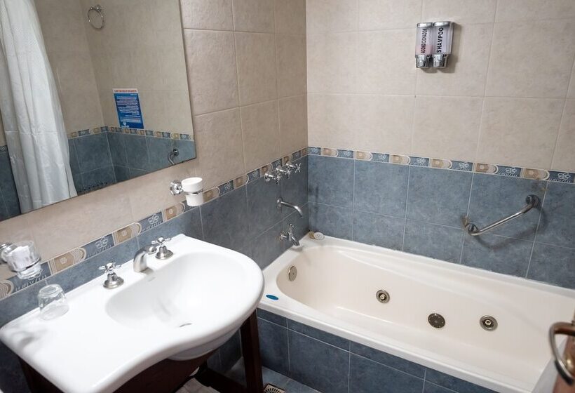 Номер Стандарт Трехместный, Emperatriz