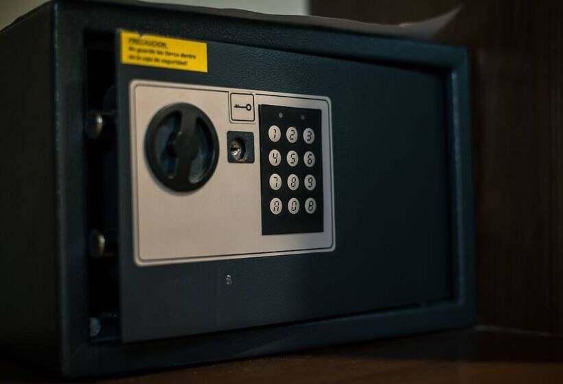 Трехместный Номер Superior, Emperatriz