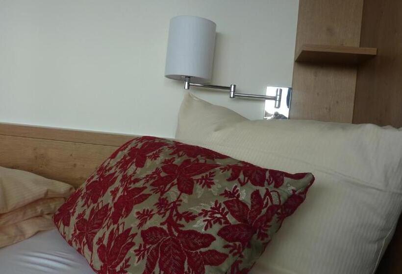 带阳台的标准单人间, Gasthaus Sonne Neuhäusle