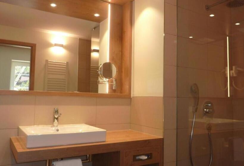 带阳台的标准单人间, Gasthaus Sonne Neuhäusle