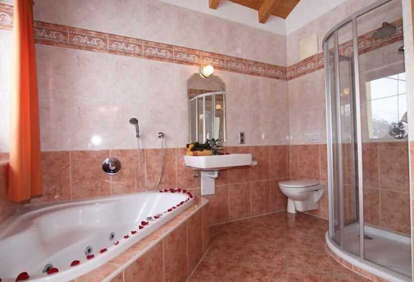 Полулюкс, Humlerhof