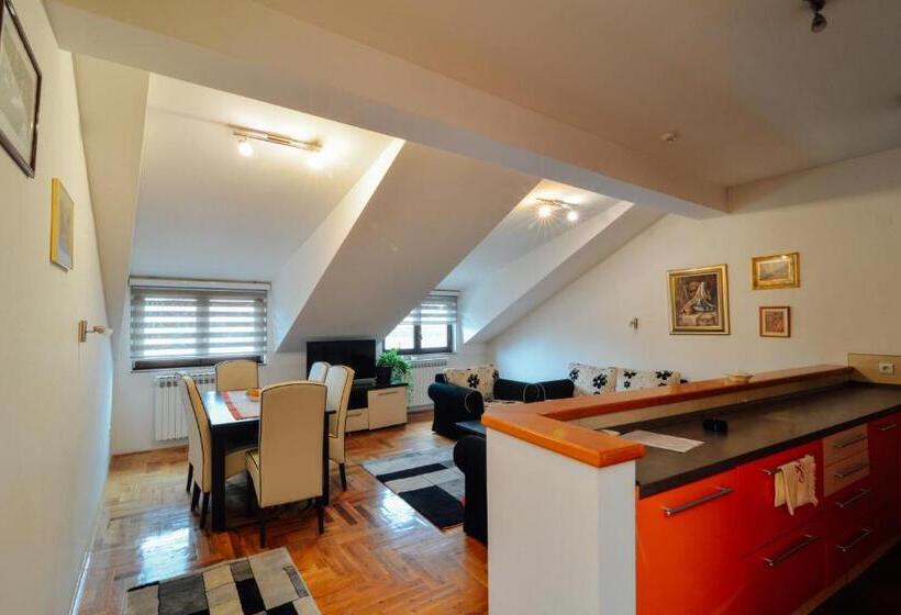 آپارتمان 1 خوابه, Mod