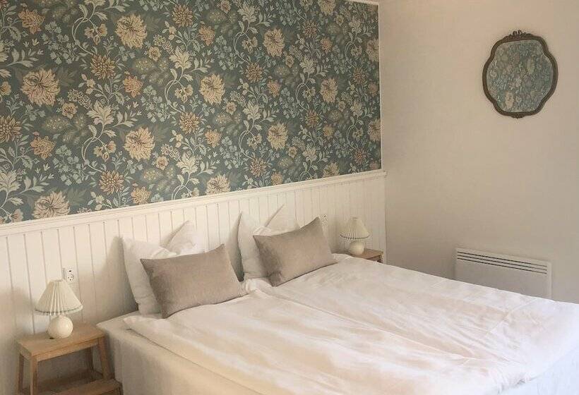 Camera Standard Vista Mare, Sandkaas Bade