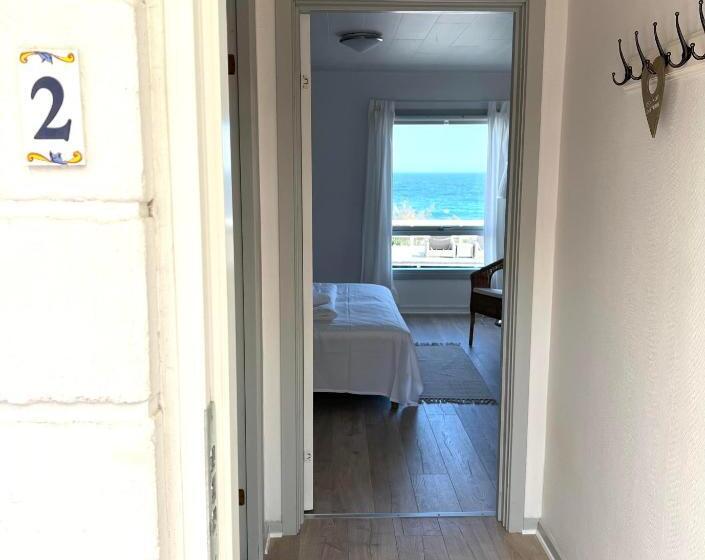 Camera Standard Vista Mare, Sandkaas Bade