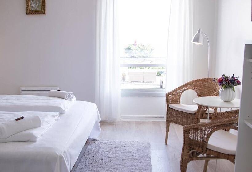 Camera Standard Vista Mare, Sandkaas Bade