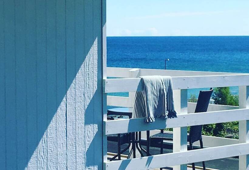 Camera Premium Vista Mare, Sandkaas Bade