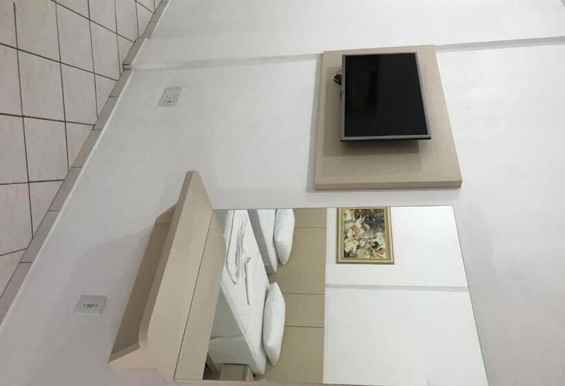 غرفة ديلوكس ثلاثية, Termas Park