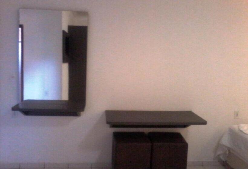 غرفة سوبيريور ثلاثية, Termas Park