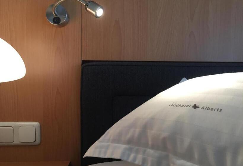 バルコニー付きスーペリアルーム, Landhotel Alberts