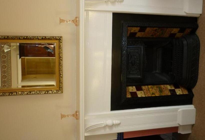 スーペリアールーム, Leadon House Hotel