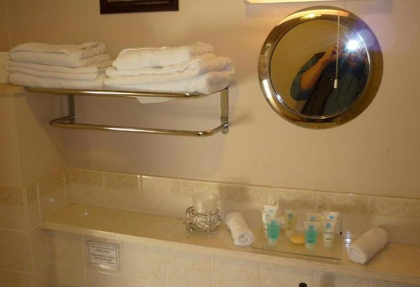 スーペリアールーム, Leadon House Hotel