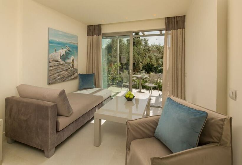 חדר דלוקס נוף לגינה, Rodostamo Hotel & Spa  Adults Friendly