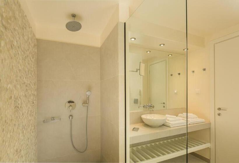 בקתה סופריור, Rodostamo Hotel & Spa  Adults Friendly