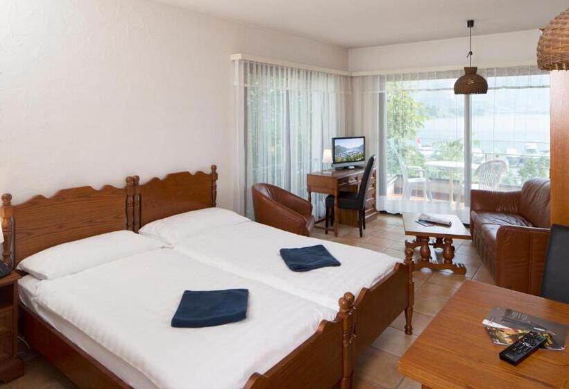 Номер Стандарт с Балконом, Aparthotel Al Lago